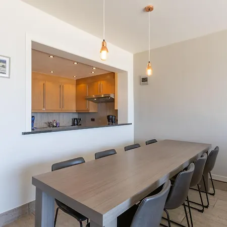 Spacious On The Seafront Middelkerke